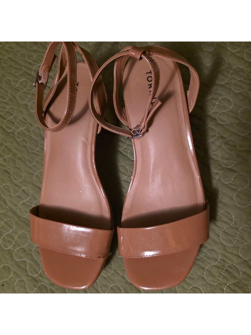 New Torrid 8.5WW (double wide) Nude Chunky Heel with ankle strap